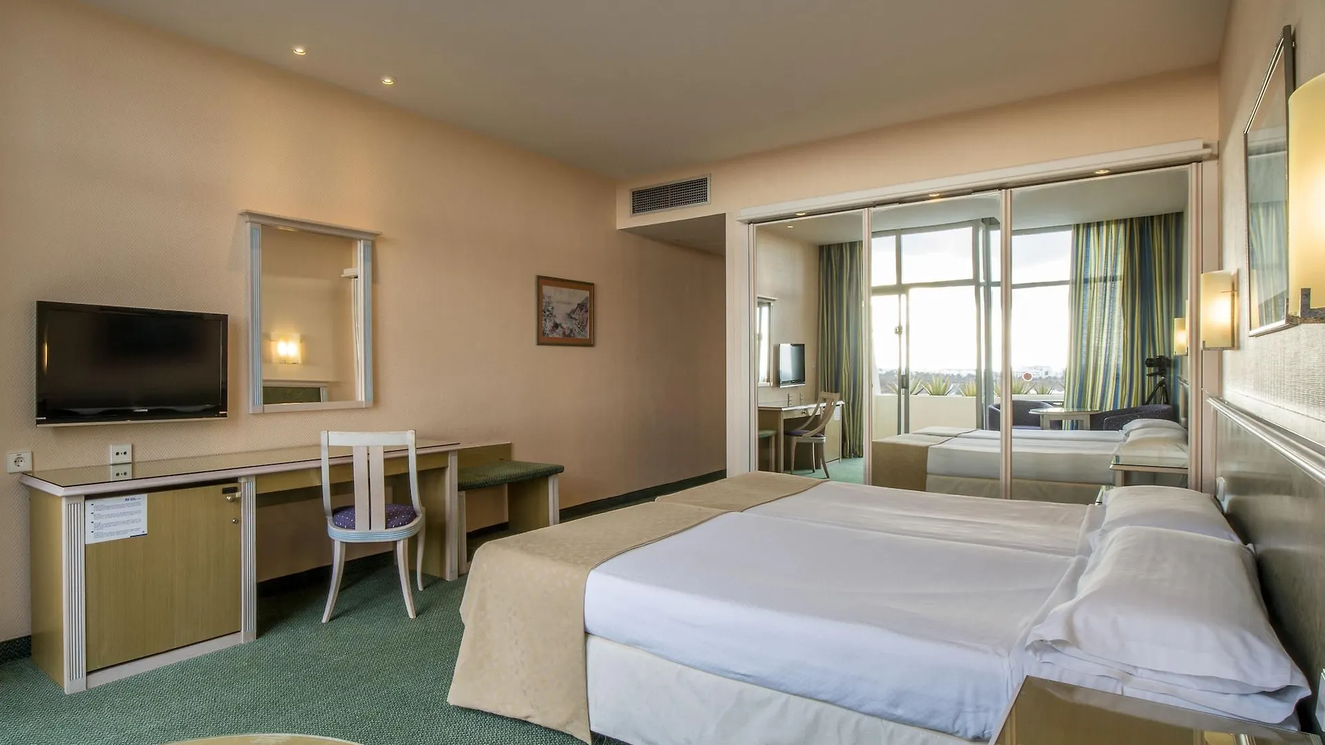 **** Hotel Beatriz Costa & Spa Costa Teguise Spanien